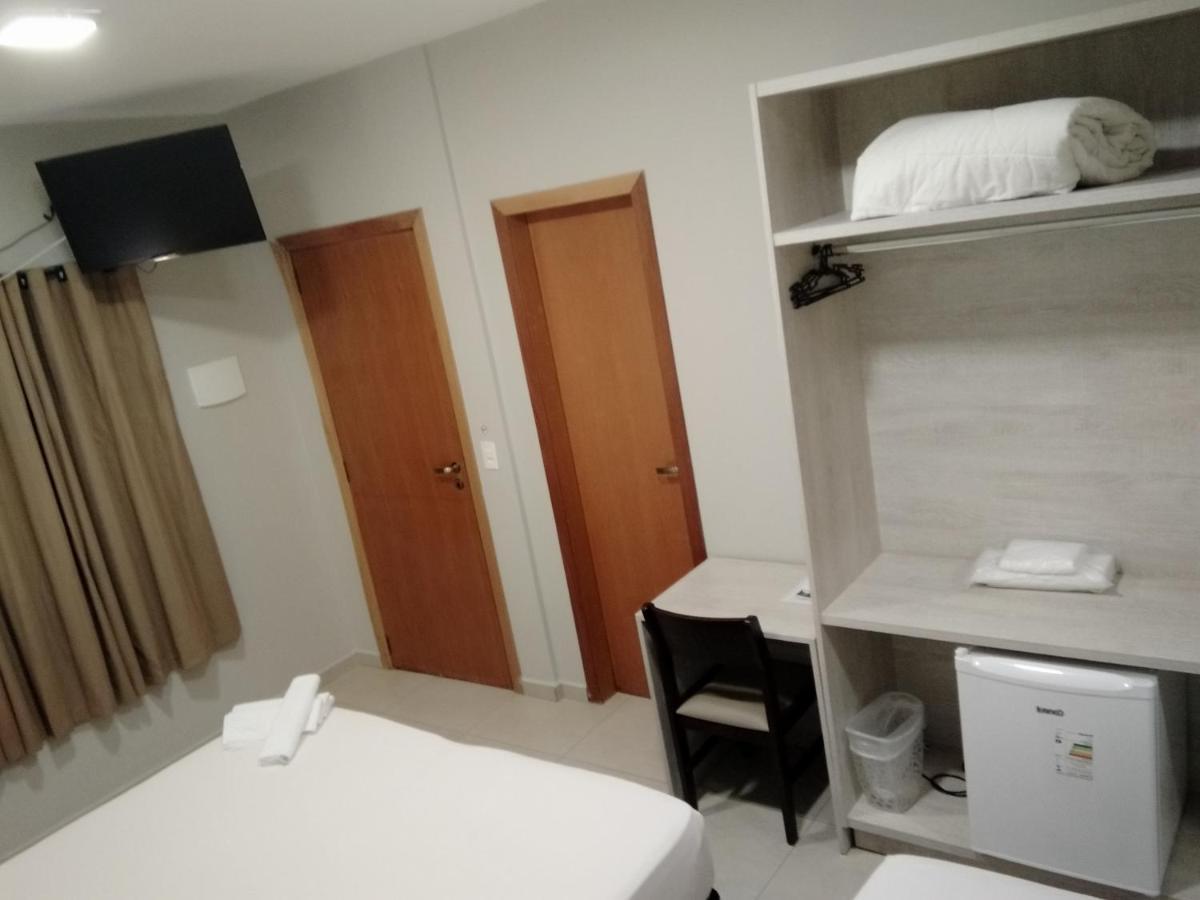 Sleep Hotel Toledo  Ngoại thất bức ảnh